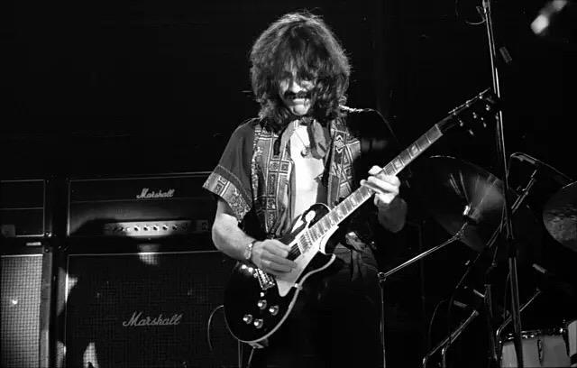 Happy 74th birthday to Manny Charlton of Nazareth fame still one of my fav guitar players 