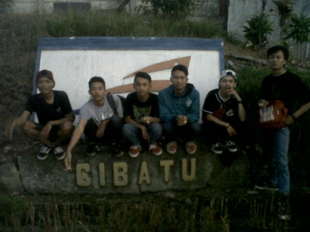 rusliseptember's tweet photo. @RtfcBanbar14 silaturahmi @RTFC_Cibatu #BanbarPride #CibatuPride #WeekenDay http://t.co/BNeaK7l2Yk