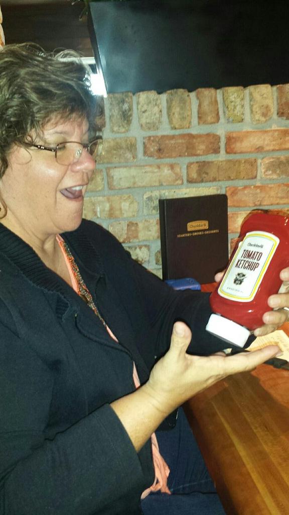 MmoodyMoody's tweet image. Ketchup!   #PVFateNight