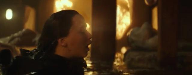 mayaureum's tweet photo. THE LIZARDS TUNNEL.
#MockingjayPart2Reactions http://t.co/UEQbUTcbWD