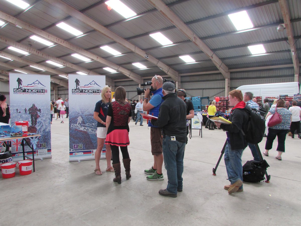 65degnorth's tweet photo. Interviews with team &amp; all the highlights from @walestruckshow at 8pm on @S4C tomorrow >> http://t.co/T2tMSNaHcJ http://t.co/wDkp7OXQYI