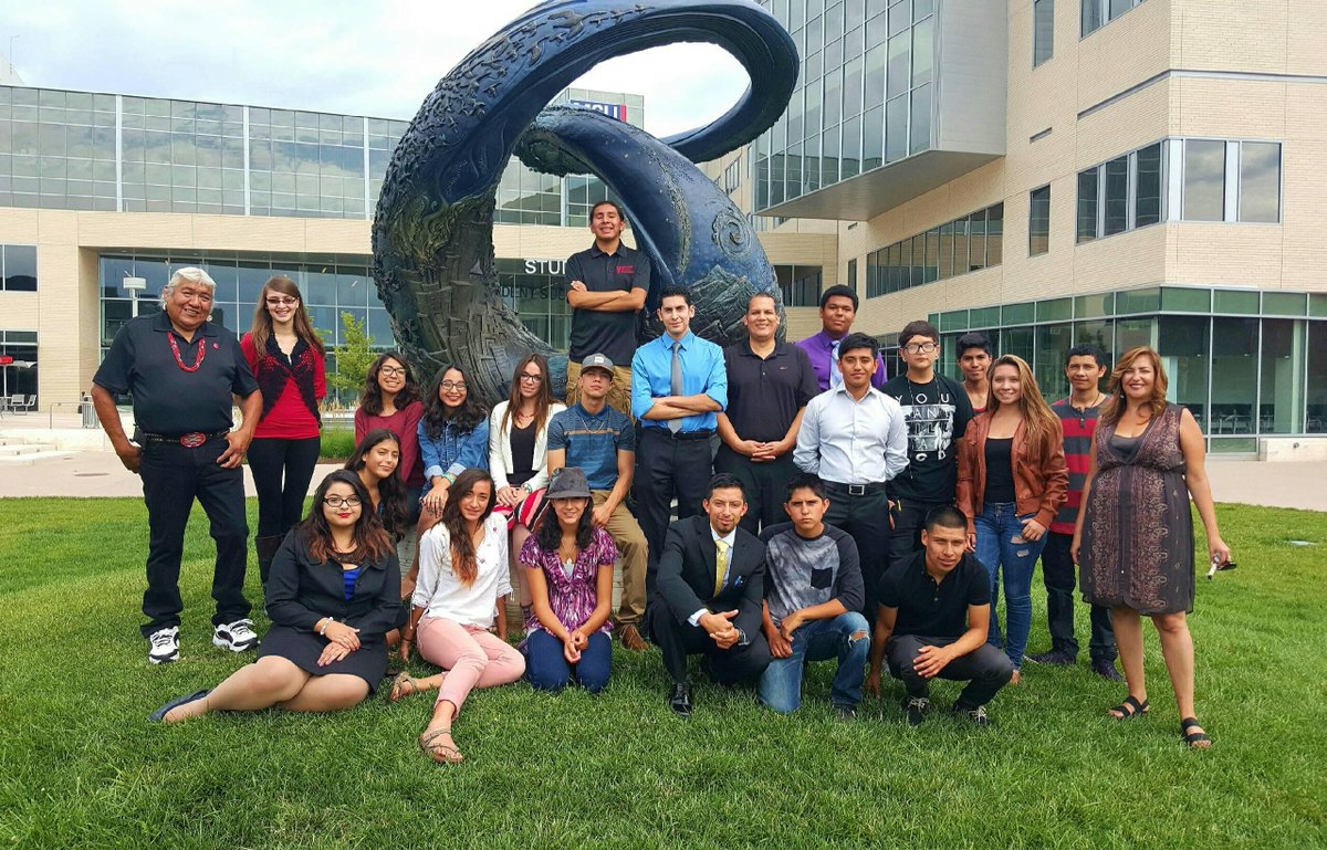 CORiverGirl's tweet photo. RT @NuestroRio: Hey @SecretaryJewell meet the 2015 class of Nuestro Rio Youth Leaders! #CORiver #YouthLeaders http://t.co/vvKWe7abHu