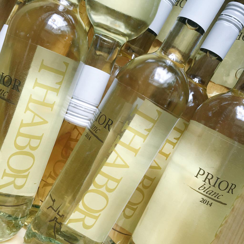 Bijzonder van genoten - bijzonder dat 't van Friese bodem komt! #Thabor #Prior @WijnhoeveThabor Bij ons verkrijgbaar!