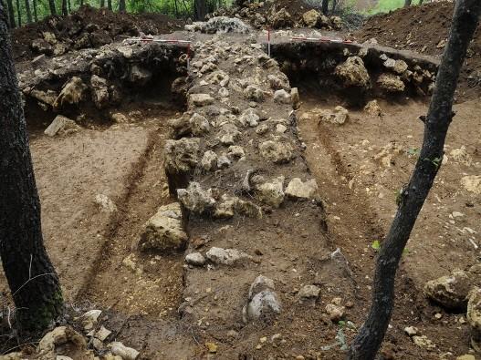 JelenaMKandic's tweet photo. In #MySerbia there are some interesting archelogical sites in #Dubac near #Čačak had been made some 4000 years ago.😊 http://t.co/jzpwXX81uC