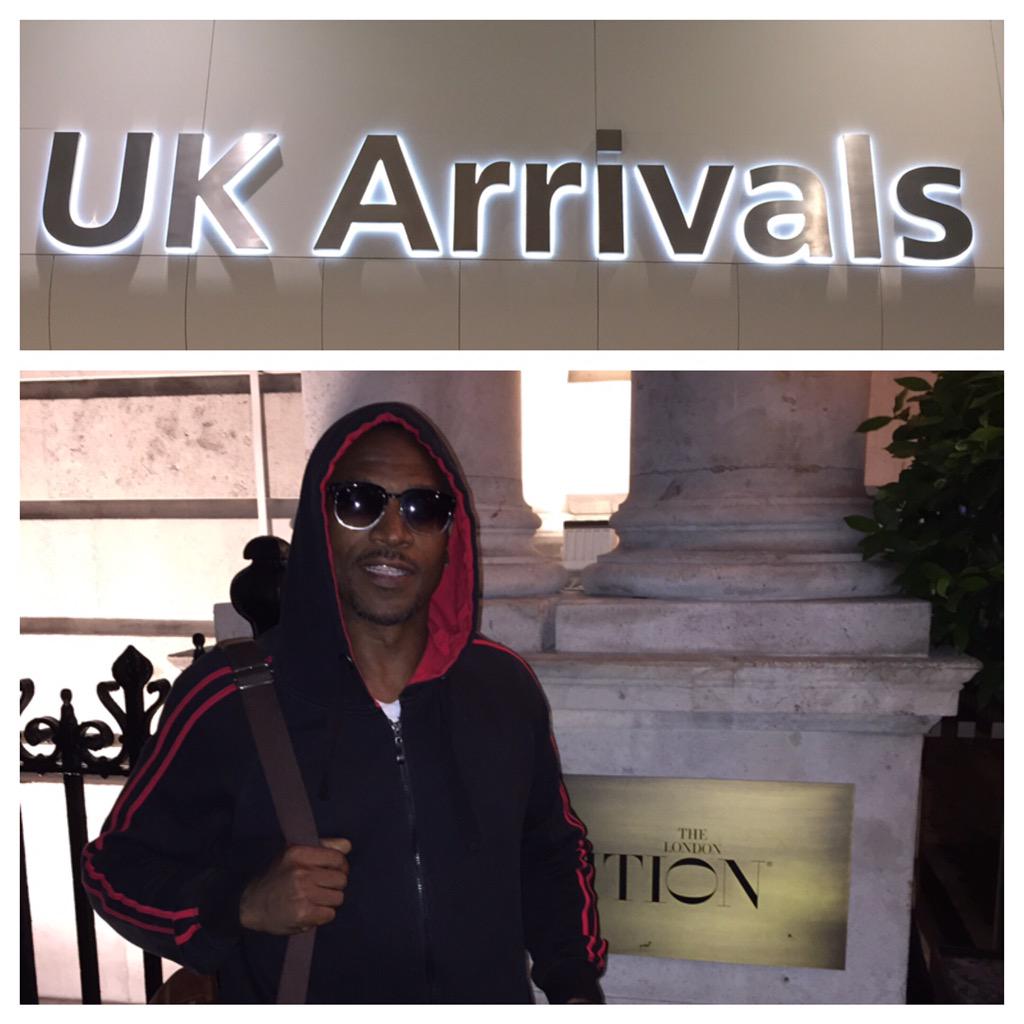 DJMattWhite's tweet photo. @leahcharlesking guess who's comin 2cu @Bang FM 2morrow. Advance tickets from http://t.co/s30zEM4A8d more on the door http://t.co/nXbCN2tFIX