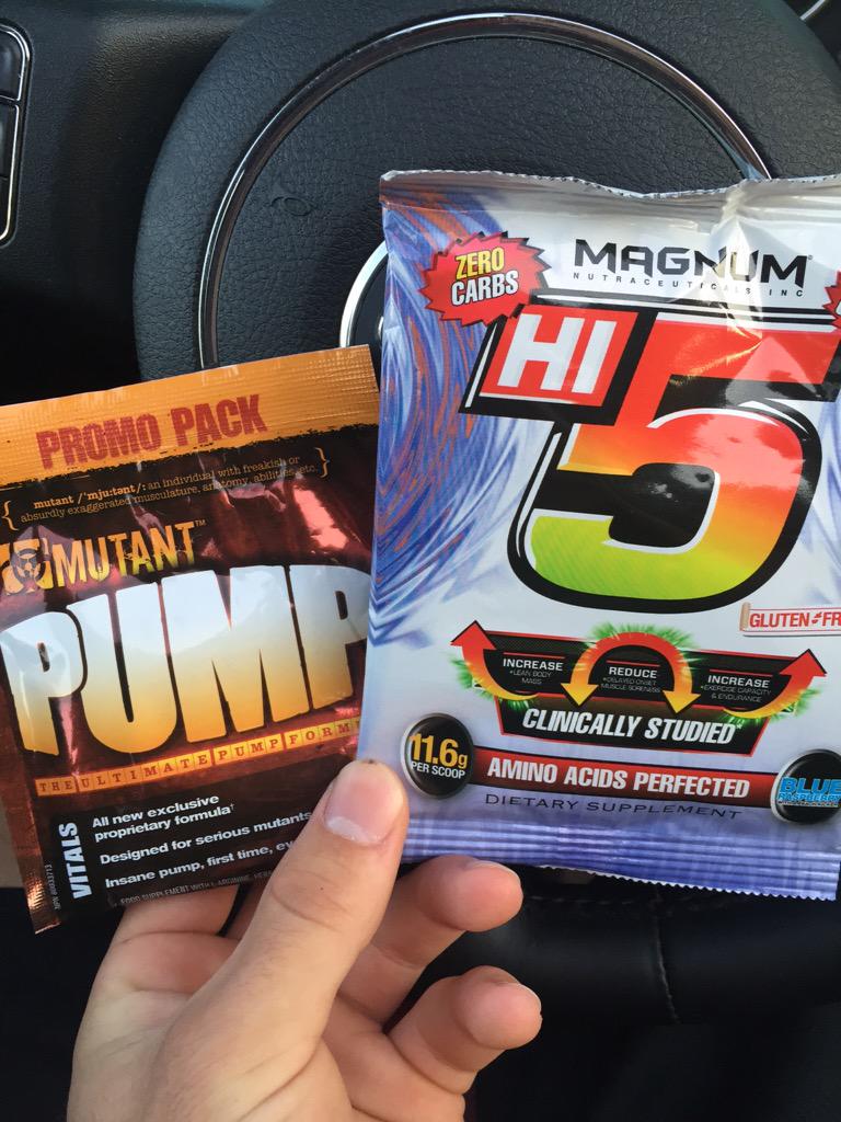 fitfindcanada's tweet photo. Use #fitfindrevolution to win some great prizes!! Tag friends who like healthy lifestyles!!! #fitfind http://t.co/Cn5fngmm3Z