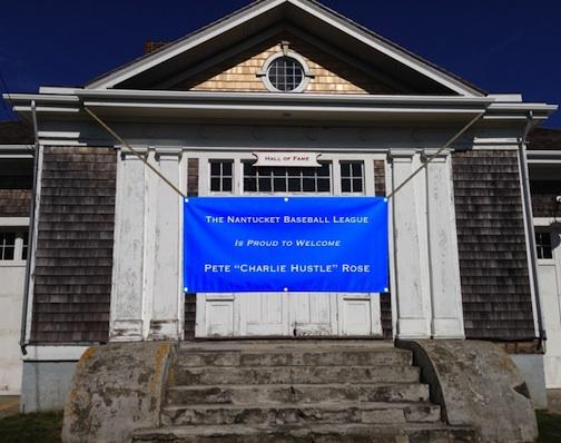 ACKBaseball's tweet image. Proud to ask PeteRose to join the NBL HoF. He never bet on the Reds 2 lose: on ACK that's called supporting your team