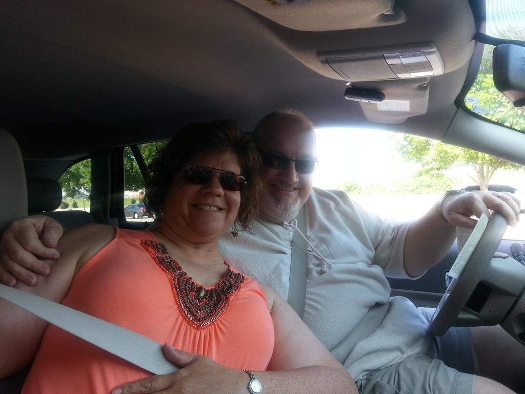 MmoodyMoody's tweet image. The start of a great night with Dawn &amp;amp; Troy Peterson  #PVDateNight