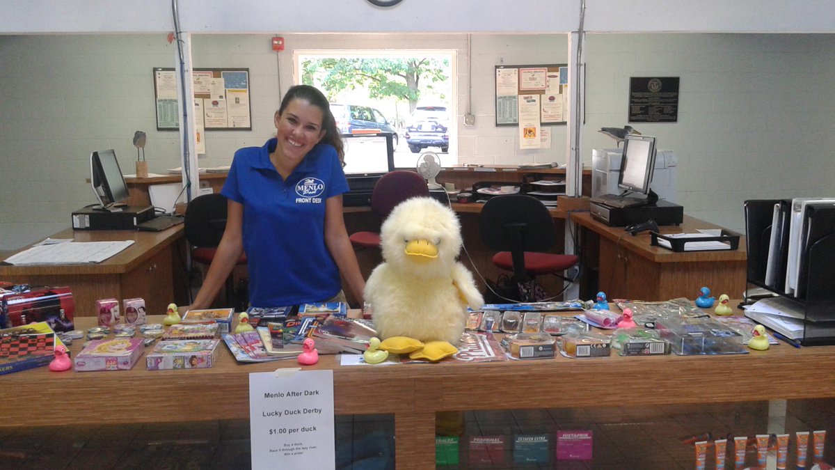 MenloAquatics's tweet photo. Join us tonight for Menlo After Dark (Members Only)!  Tonight we'll be hosting the After Dark Duck Derby. $1.00/duck. http://t.co/8lzRT6wI6T