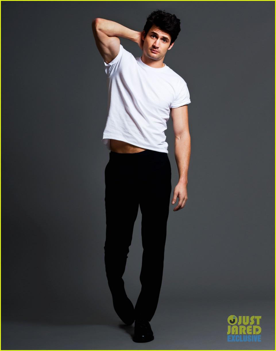 [WOW] Happy 30th birthday James Lafferty as Nathan Scott on One Tree Hill TV series! Sukses! :) 