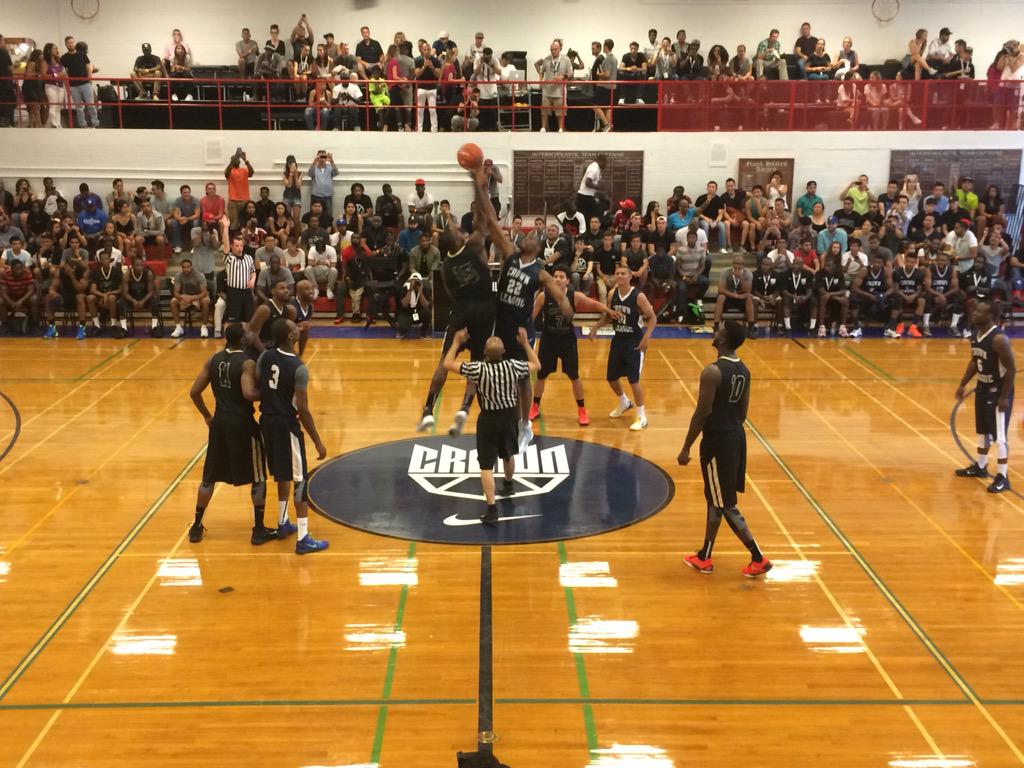 johnleongII's tweet image. Here at the @NikeToronto #CrownLeague. Would love to see the @VancouverBball #VANPROAM get to this level.