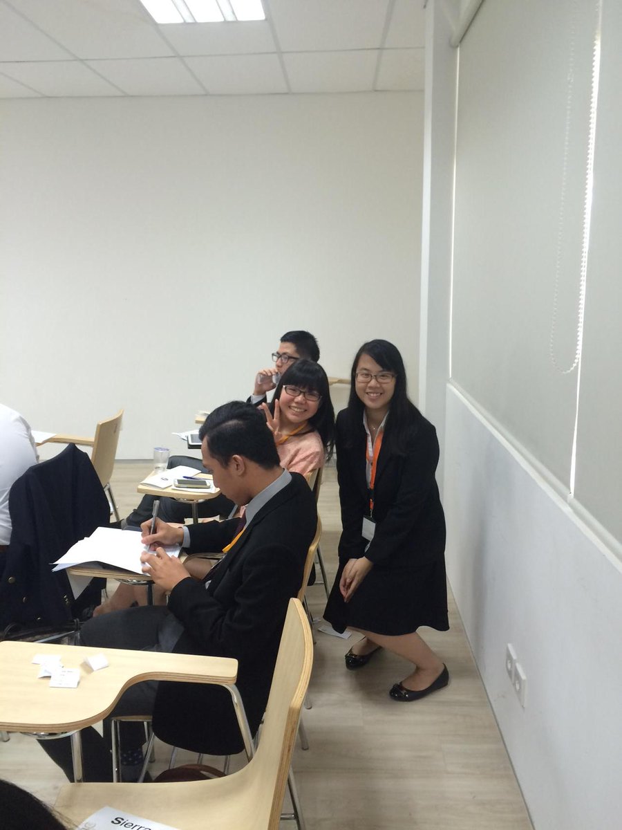 JMUNpress's tweet photo. [A_P] UNHRC LO and delegates of Russia take times for a photo #JMUNPress http://t.co/ly3h6sbgeA