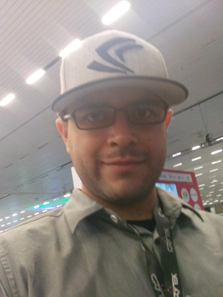 paulogaribay's tweet photo. @NVIDIALatino quiero mi gorra en #CPMX6 http://t.co/ibUNqRTMr0