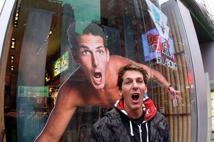 Happy birthday Andy Irons viveu pouco viveu MUITO ...  
AIForever 