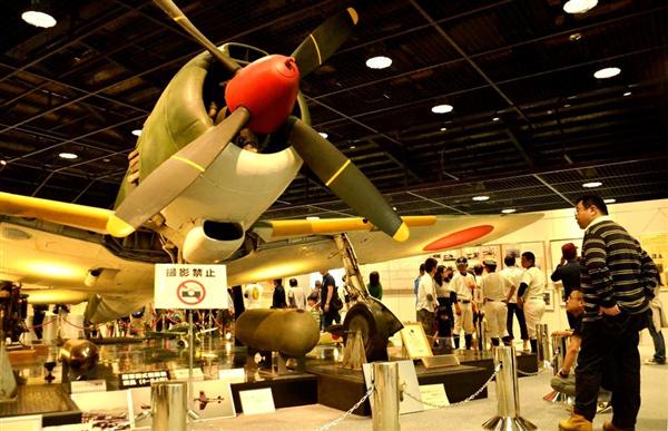 高野崋山 Claw03 Sankei News 強制的に戦わせる事を行わせたマンザナー収容所の方が共同企画では良かったかも知れないですね 日系部隊はドイツの絶滅収容所のいくつかの解放に尽力してますし