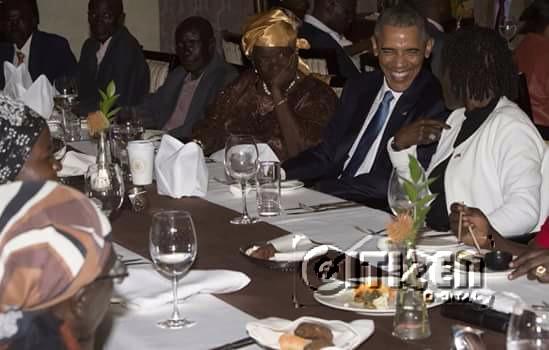 citizentvkenya's tweet photo. President Obama's family reunion #ObamaReturns http://t.co/Pt7HL1aFbf