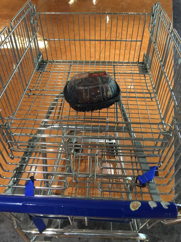 Koopatroopa787's tweet photo. RT if this is you at the grocery store. 😎👍 http://t.co/bQGKqdhPI0