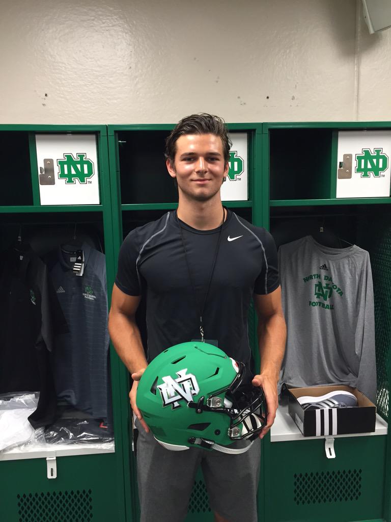 JakeGeier's tweet photo. I'm honored and blessed to commit to play football at the University of North Dakota 🏈 http://t.co/KxXOzbJJzV