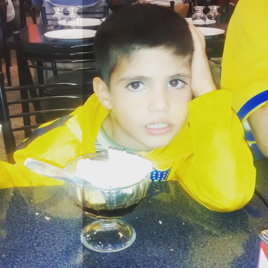 CatrielDevb's tweet image. Ni hermanito