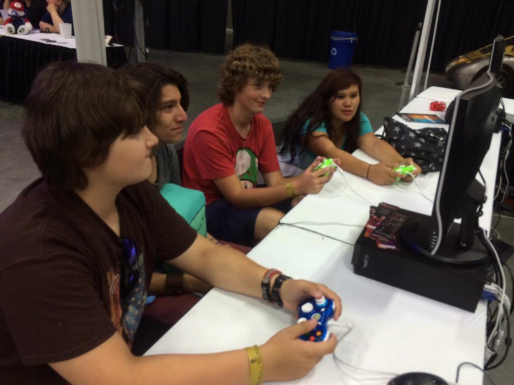 IAAlberta's tweet photo. The biggest fans of #LittleHellions by @JaceBoechler @kdaysyeg #TechLife http://t.co/FYBdsCRVFX
