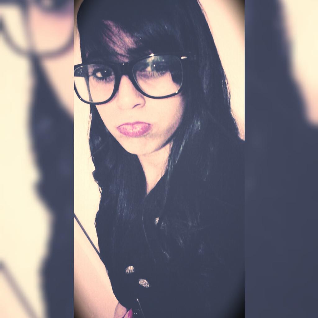 gabby_marcondes's tweet photo. Booa nooite ✌ haha.. #feeia http://t.co/2izpZdXgpF