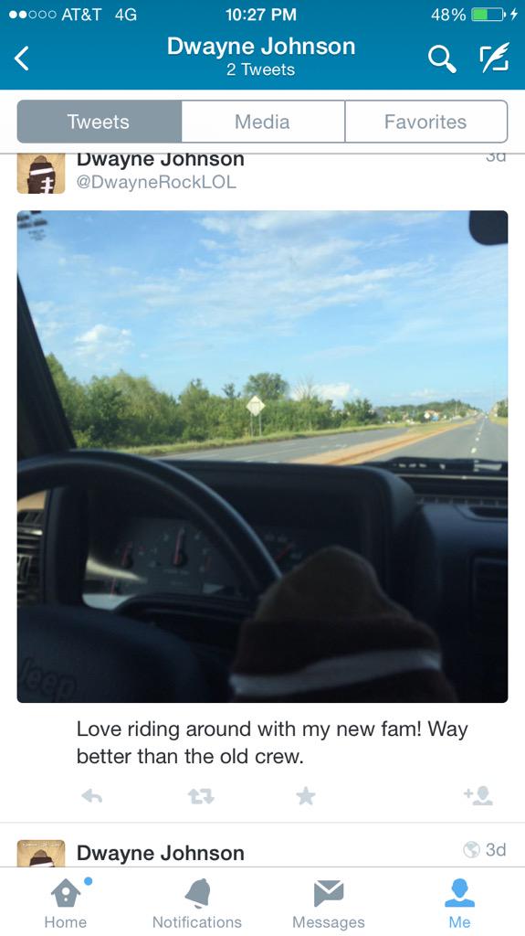 EngelBellRock's tweet photo. ATTENTION: dwaynes kidnappers have surfaced on this account. Please help us #findDwayne! He is trapped in this jeep! http://t.co/p3JDNXdQVo