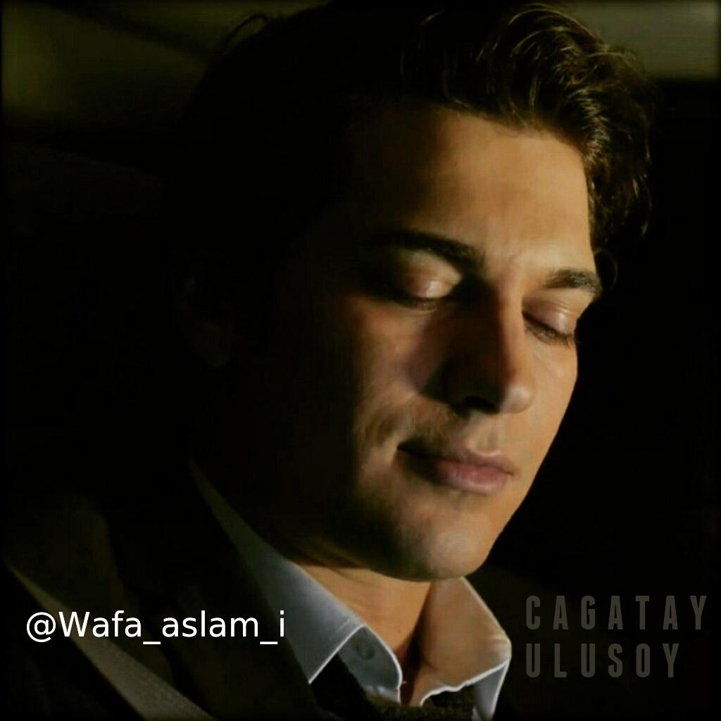 Culusoyworld's tweet photo. Class! Style! Elegance! Excellence! 👑 💙 #CagatayUlusoy4Ever #CagatayUlusoy @cagatayulusoyy http://t.co/i6pKoWWrkp