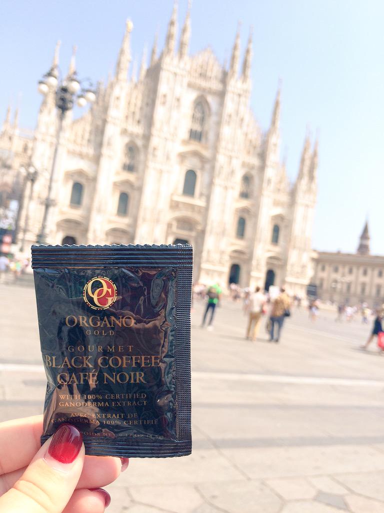OrganoEU's tweet photo. #OrganoGoldEU is in #Milan today for an INCREDIBLE event, w special guests and plenty surprises! #OGTruck http://t.co/UWyGne5Ipv