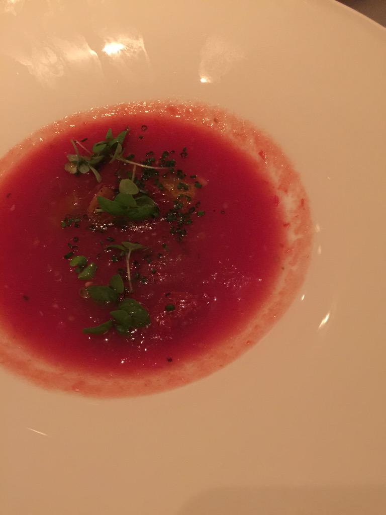 julia388's tweet photo. First Summerlicious dinner w/ @damonyu86 #latenightdinner #tomatosoup #beeffilet #cremepatissiere #aubergedupommier http://t.co/60p3B3su7P