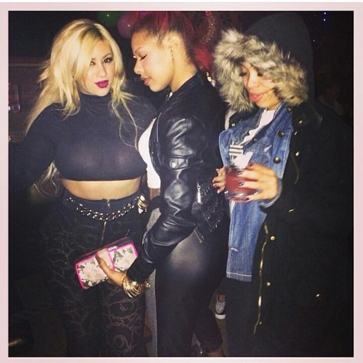 TheKattMonroe's tweet photo. Me n my Cali lovesss NY nights http://t.co/xdIddwfznA