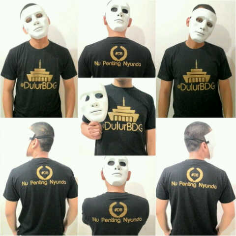 Pre order TS "Nu Penting Nyunda" IDR 100k + ongkir untuk daerah bandung. Minat hub 7E83CCAF =))
