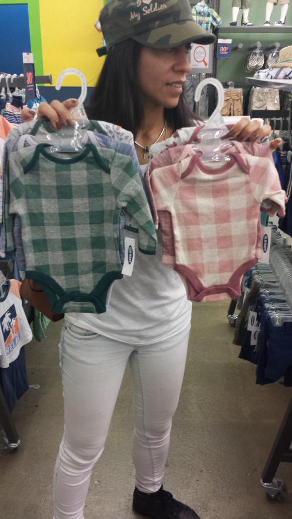 BellaaGomess's tweet photo. Lmao where's my nephew at @Alexand040 http://t.co/VSwGf2v4Vs