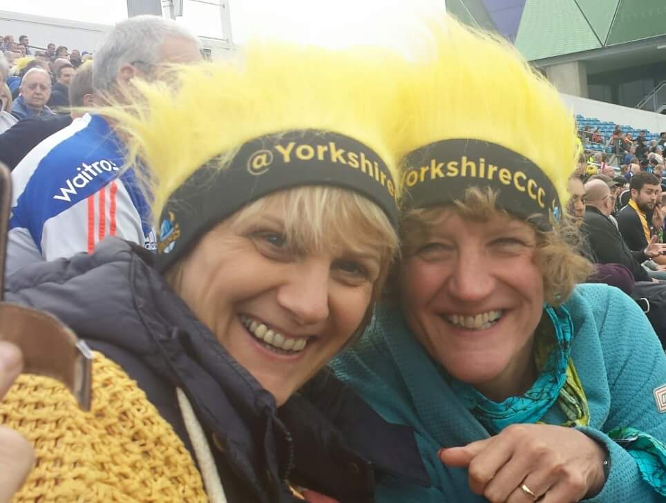1962jan's tweet photo. all wrapped up.. Yorkshire beat Birmingham Bears 20/20 #summercricket  #YorkshireCCC http://t.co/0GiI3bpL9W