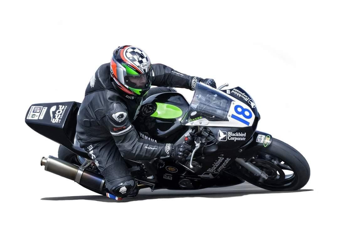 Seasbaby's tweet photo. @Vickers_Racing at East Fortune after losing novice status with 6 rounds still to go #proud #Motorcycle #racing http://t.co/1IzFeAXHuv