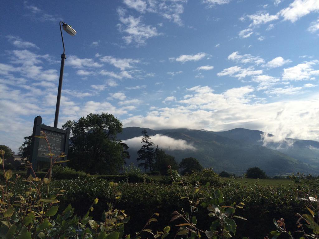 FoxHoweSquirrel's tweet photo. Beautiful morning in Thornthwaite ..Skiddaw looking spectacular. http://t.co/HLswJjmw7h