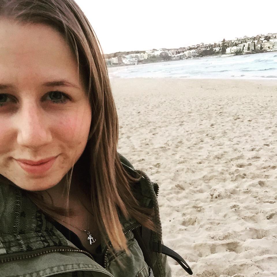 CBecker97's tweet photo. Bondi Beach 🇦🇺❤️ #australia #travel http://t.co/Bs5hOHKkYY