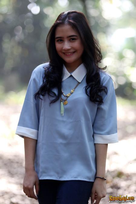 Cantikny ka <a href="/PrillyBie/">Prilly ☘️</a>