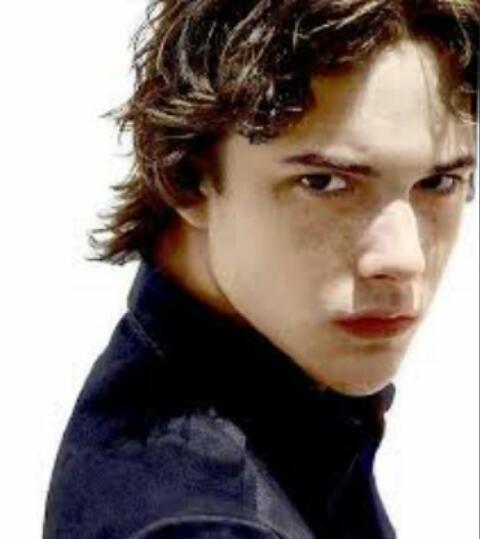 One of my favorite actors growing up would\ve been 33 today. Happy birthday, Brad Renfro! You\re never forgotten. RIP 