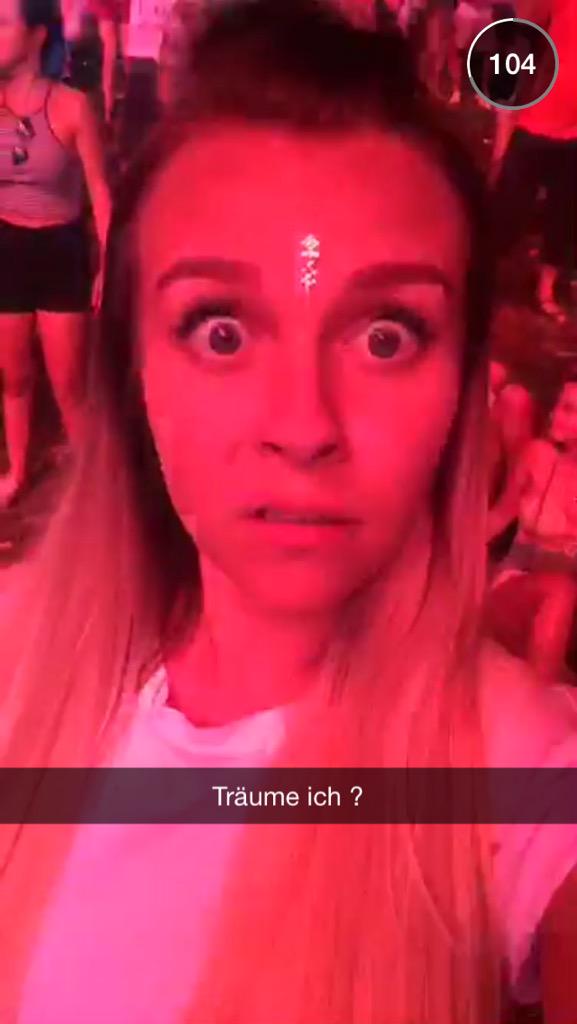 Keine Sorge, Dagi! Es ist real, du träumst nicht. 😂❤️ <a href="/dagibee/">dagi</a>