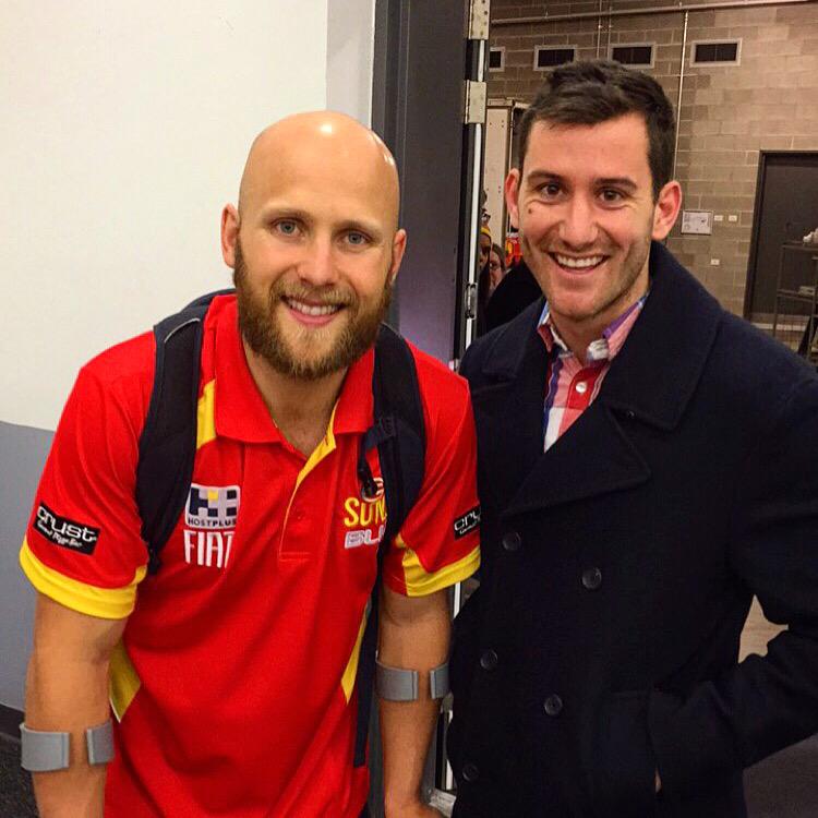 tombarts's tweet photo. Just kicking goals with the great man! #GOAT #WAFL #3votes #AFLCrowsSuns #legend #gun @GaryAblettJnr #weflyasone http://t.co/yYIDxiC9LD