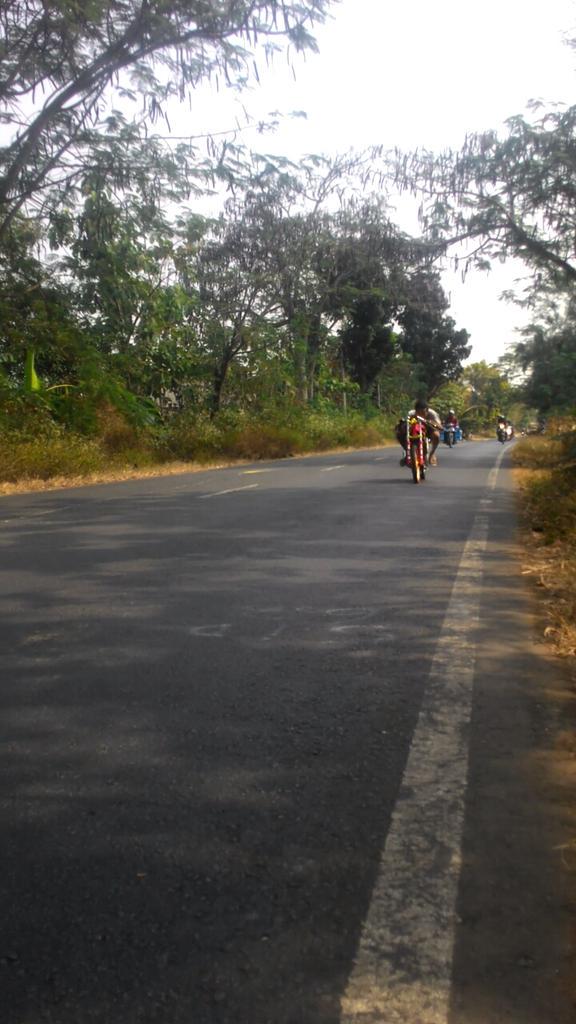 rinawan30's tweet photo. Mugi berkah🙏 http://t.co/wzmeHO6WOt