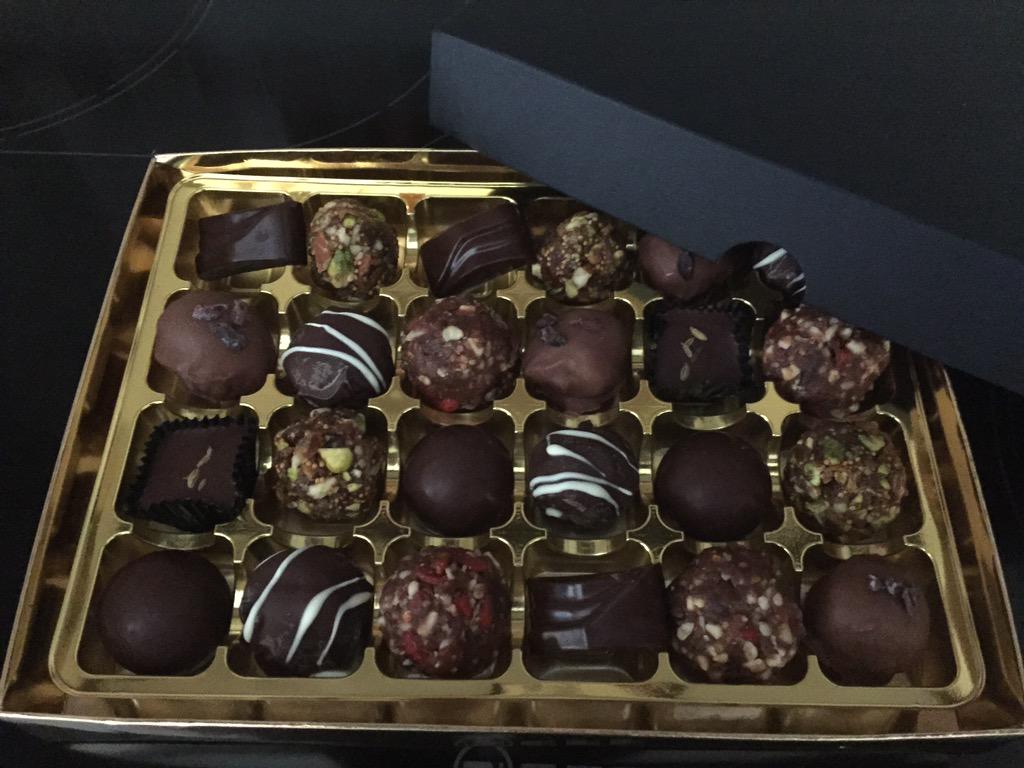 daniellatruffle's tweet photo. We raised £50 to win 2 #luxury boxes of our #chocolates for @TheBHF #Challenge50 @GlosOx #RTChelt #LovinCotswolds http://t.co/t0lStCiB5w