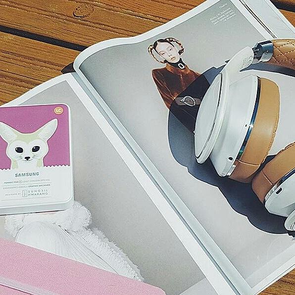 SamsungLandmark's tweet image. Block out all the noise this weekend with the #samsung #levelover #batterypack