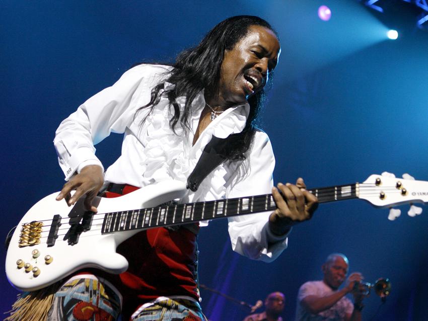 Happy Birthday Verdine White
1951   25             64                                                      