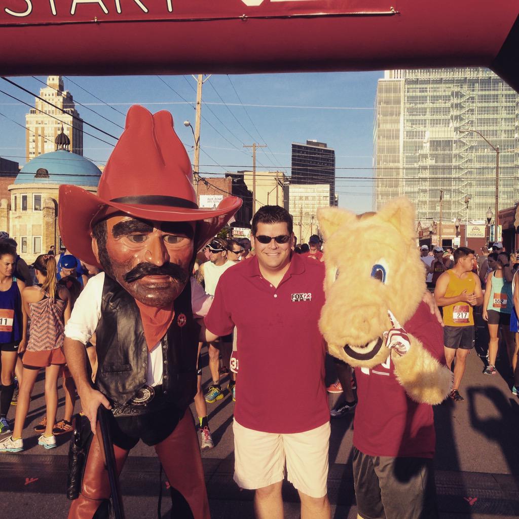 RonTerrell's tweet photo. #Peace #Togetherness #BedlamRun http://t.co/NYrNsTrpKV