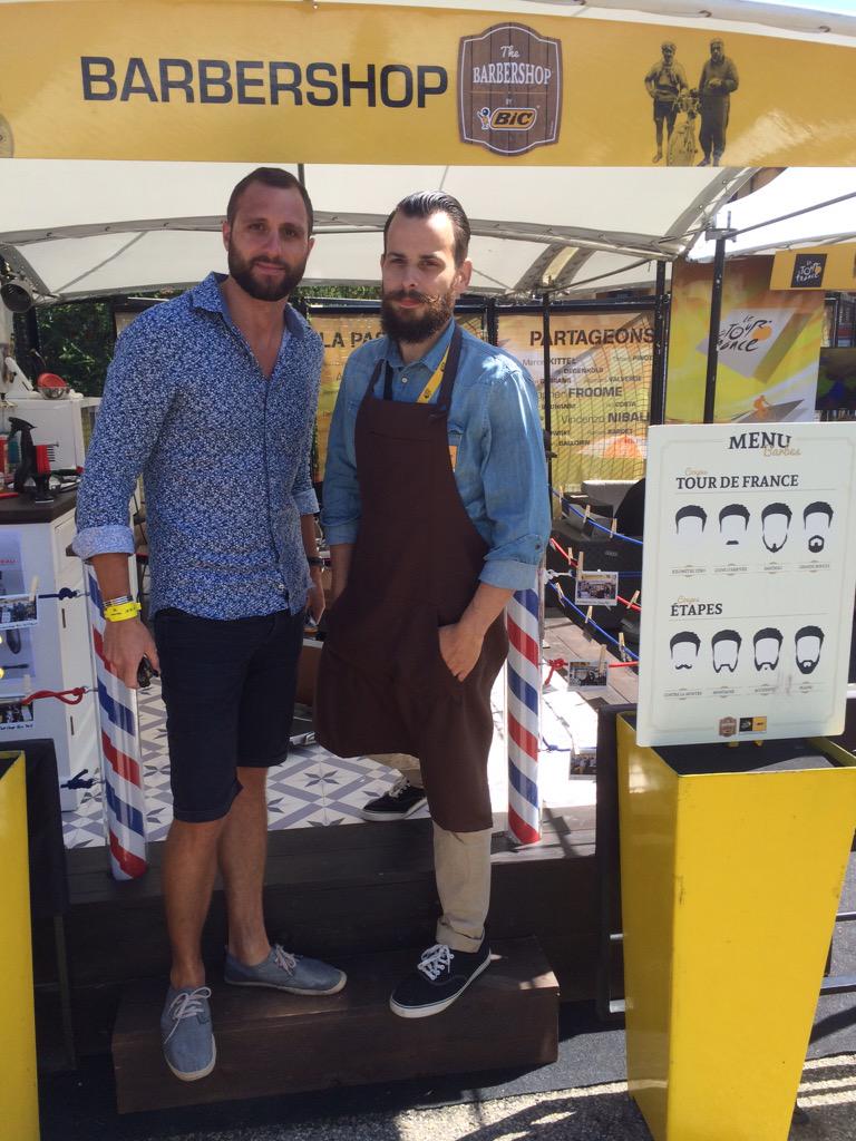 RomainDenos's tweet image. Aller sur le #TDF2015... Finir chez le barbier... @letour est devenu hype! #BarbershopBic