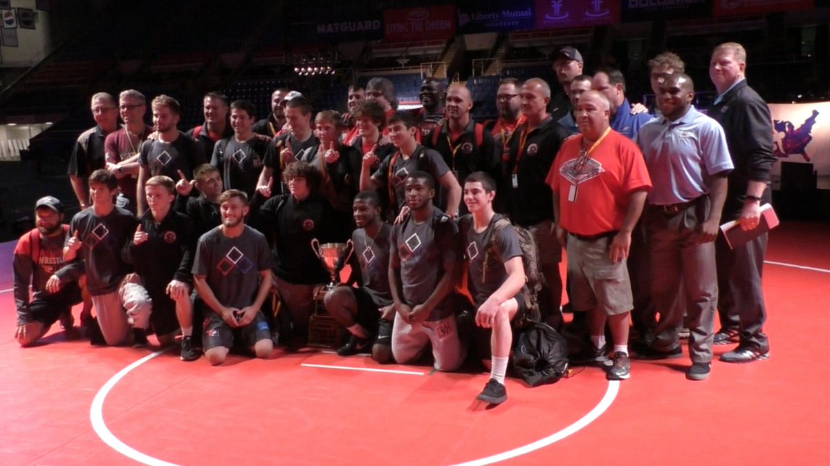 FloWrestling's tweet image. TEAM OKLAHOMA DOES IT! THEY SWEEP JR DUALS &amp;amp; JR NATIONALS. #Fargo2015 History! Congrats, boys! goo.gl/rGMr9a