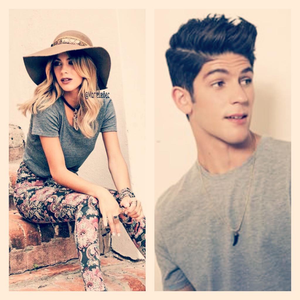 alexia_novoa's tweet photo. @SayJaxNovoa 
We are both Australian 
We both love used our magic 
We both troublemakers
I am a witch 
He is a wizard http://t.co/uJ2I5IG4ni