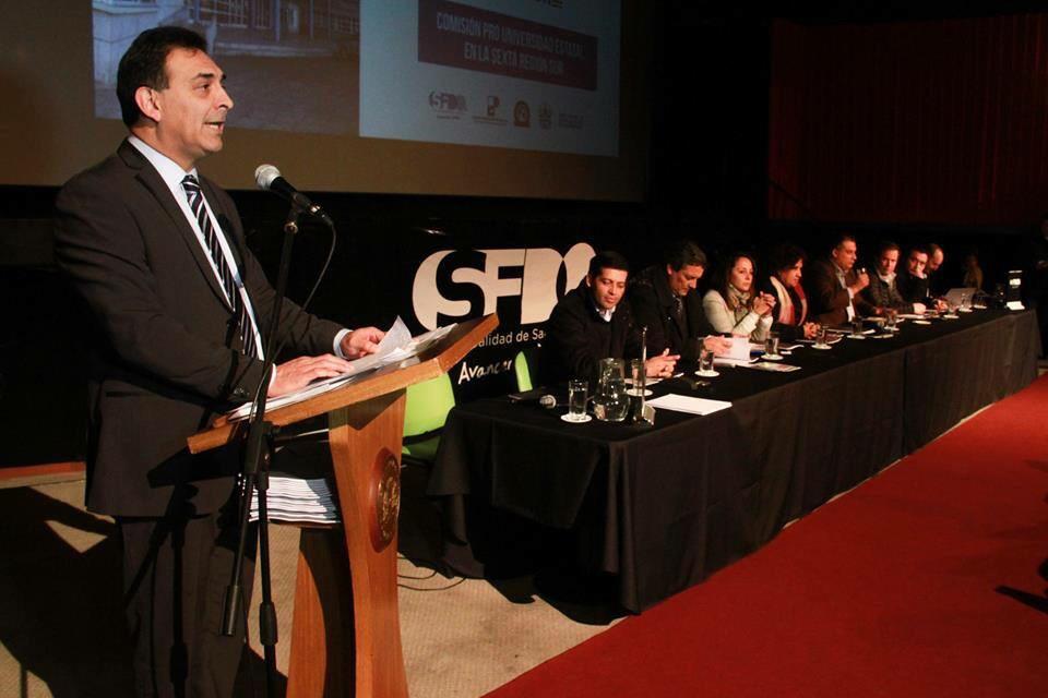 USextaSur's tweet photo. La Comisión de Educación del @CoreOHiggins sesionó en San Fernando para conocer los argumentos de #USextaSur http://t.co/rEYwIwYUzy