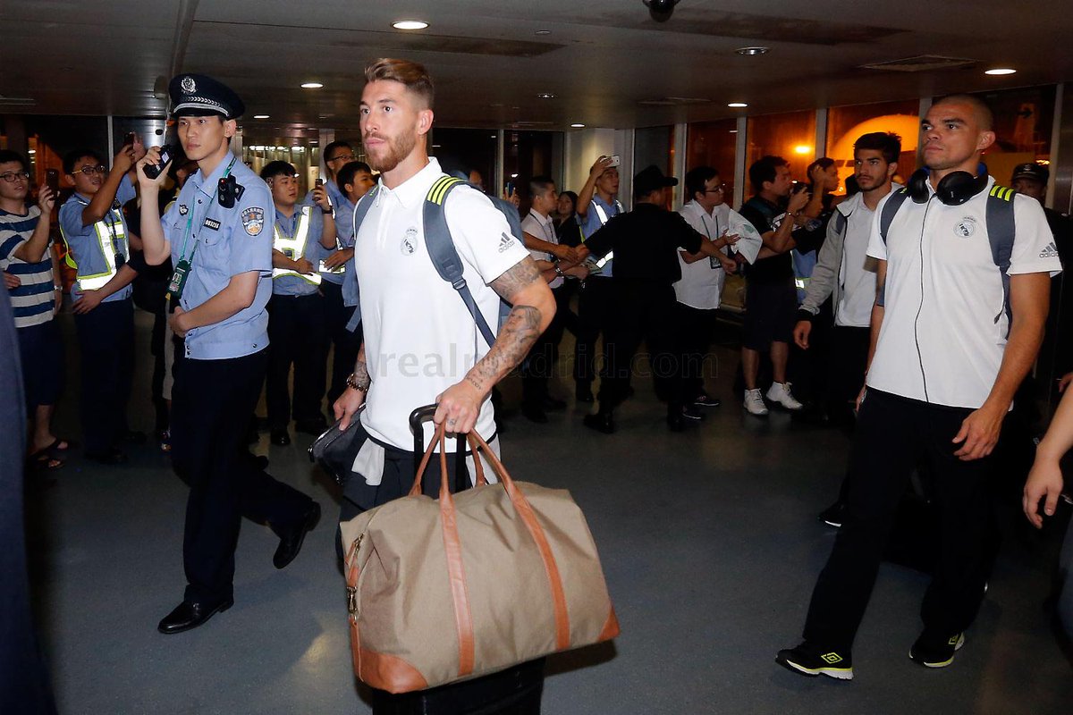 Thank you to all the fans who welcomed us in China! #RMTour2015